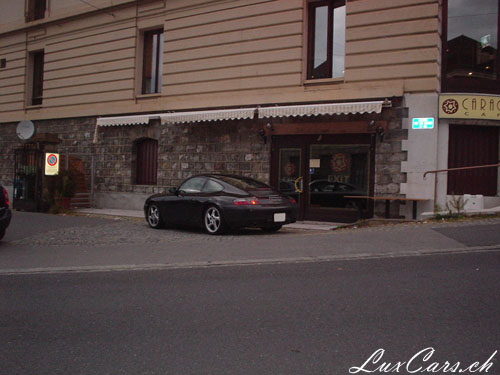 Porsche Carrera 4
