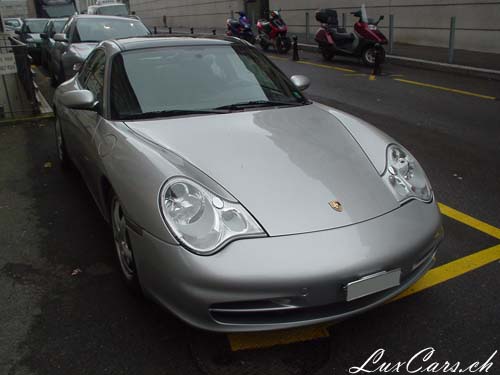 Porsche Carrera 4
