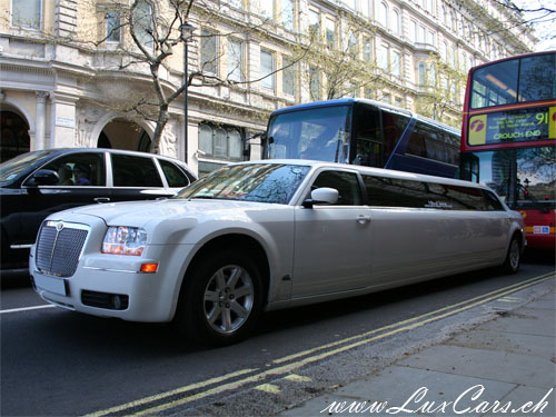 Chrysler 300C Limousine