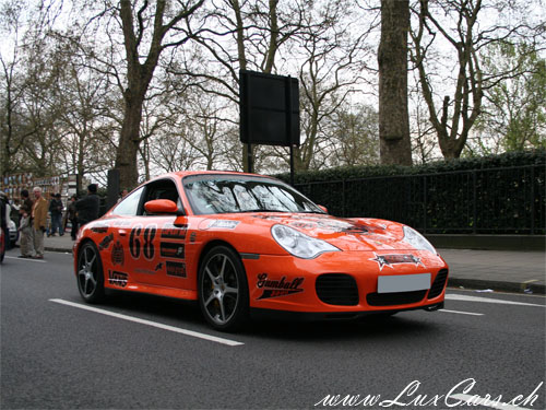 Porsche Carrera 4S