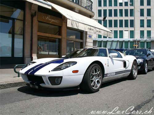 Ford GT