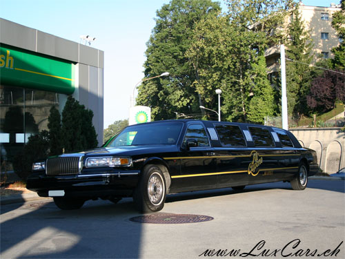 Lincoln Limousine
