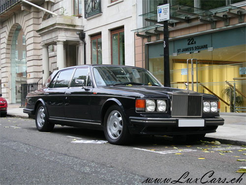 Rolls Royce Flying Spur