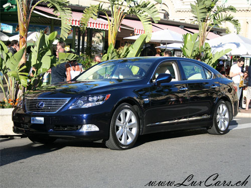Lexus 450H
