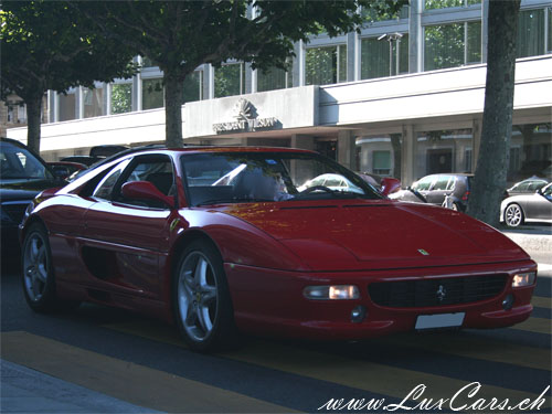 Ferrari 355
