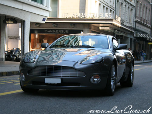 Aston Martin Vanquish