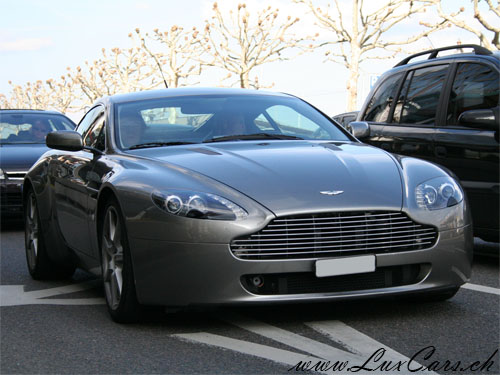 Aston Martin Vantage