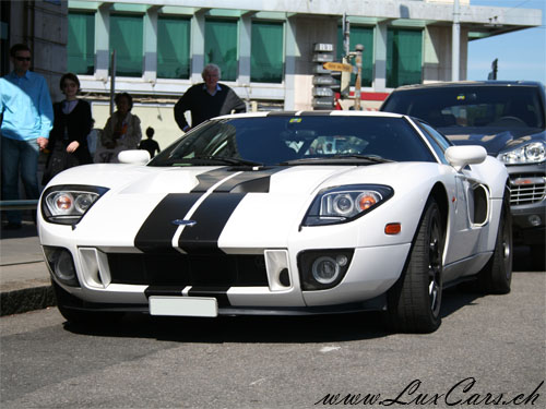 Ford GT