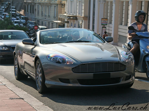 Aston Martin DB9 Volante