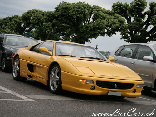 Ferrari 355