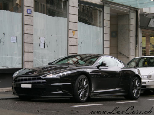 Aston Martin DBS