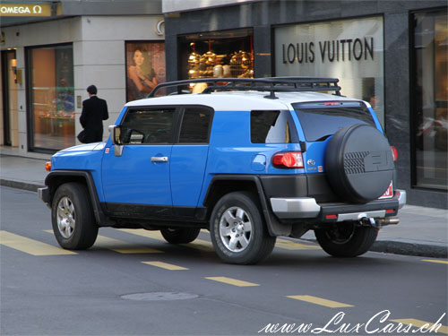 Toyota FJ