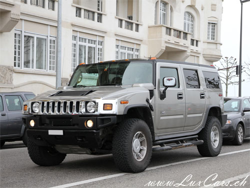 Hummer H2