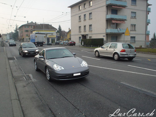 Porsche Carrera 4