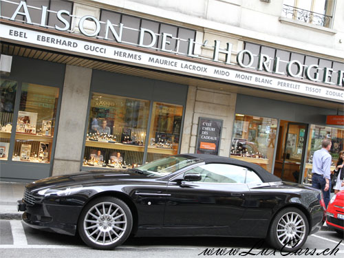 Aston Martin DB9 Volante