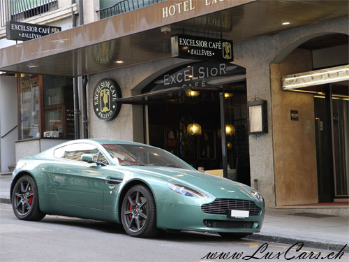 Aston Martin Vantage