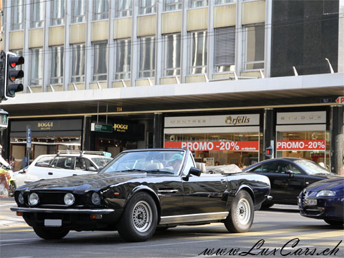 Aston Martin V8 Vantage Volante