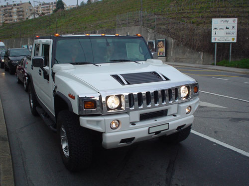 Hummer H2 SUT
