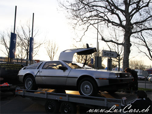 DeLorean DMC-12