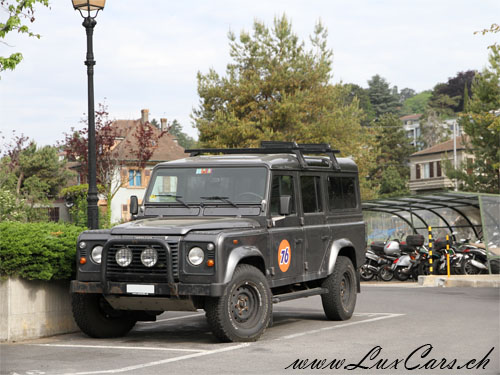 Land Rover Defender