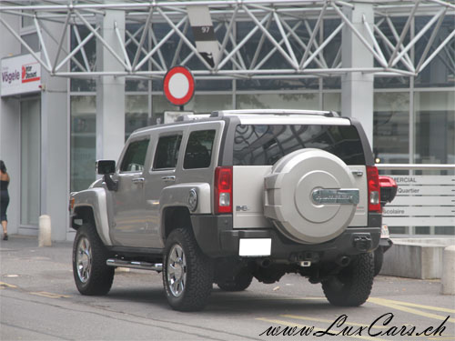 Hummer H3
