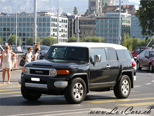 Toyota FJ