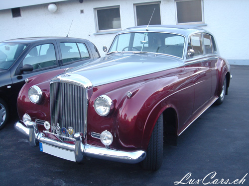 Bentley S2 Standard Saloon Mulliner