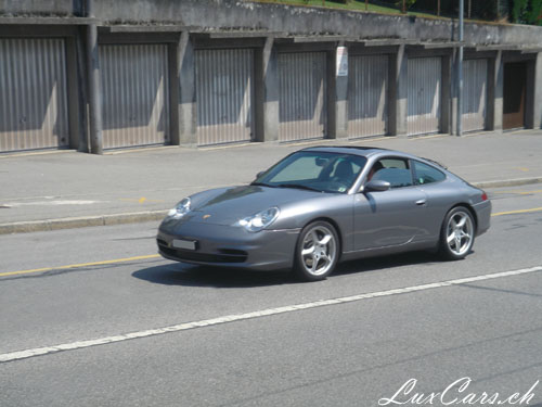 Porsche Carrera 4