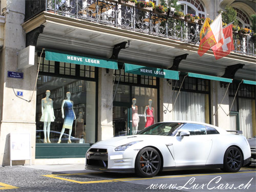 Nissan GT-R