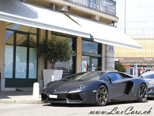 Lamborghini Aventador