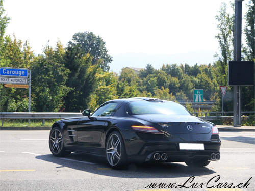 Mercedes SLS