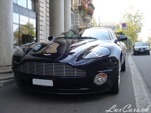 Aston Martin Vanquish