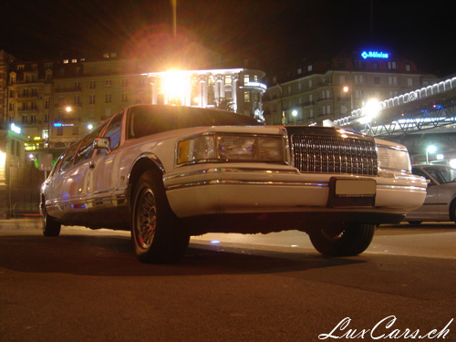 Lincoln Limousine