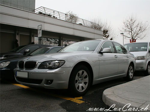 BMW 745